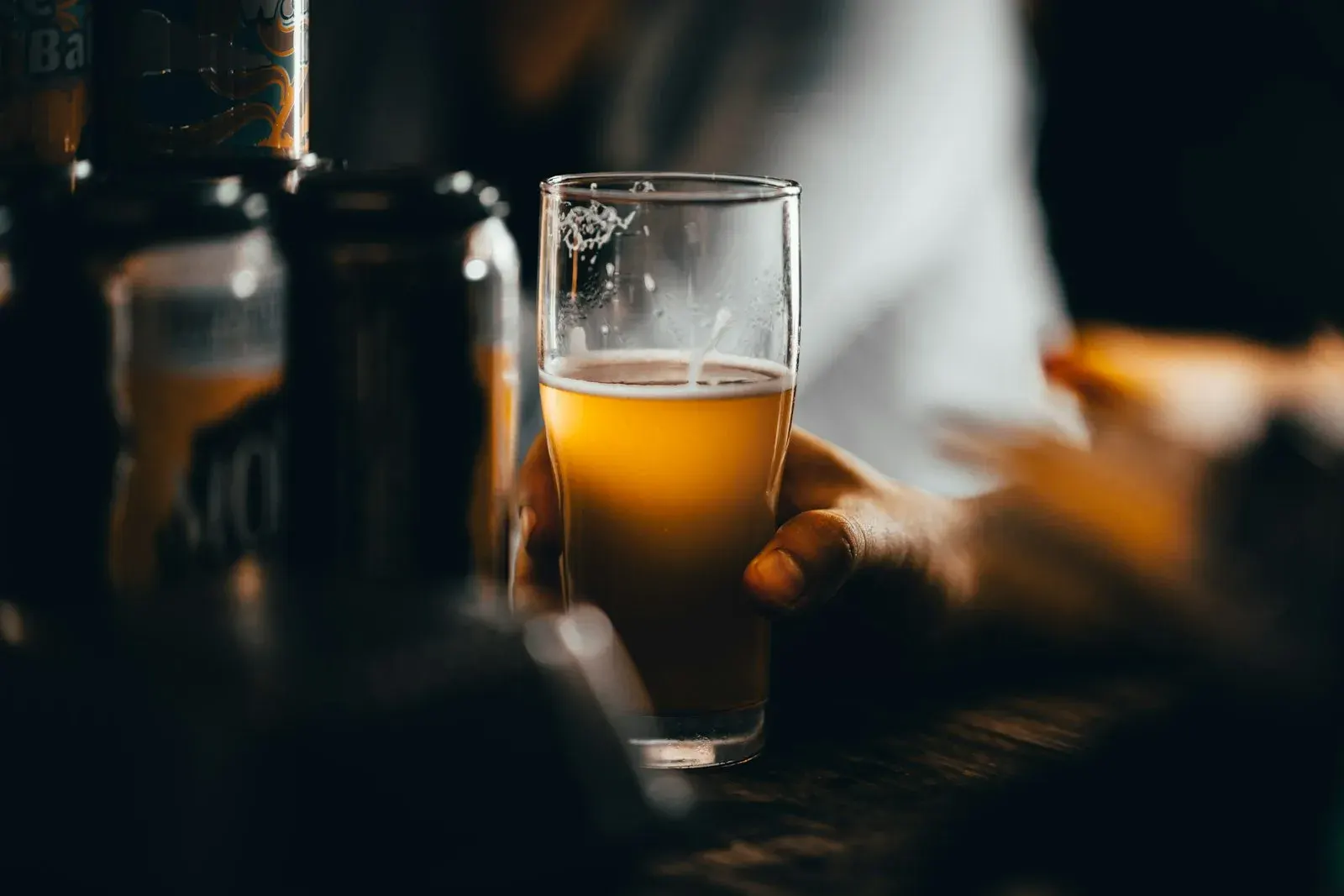 La spillatura al banco del taproom